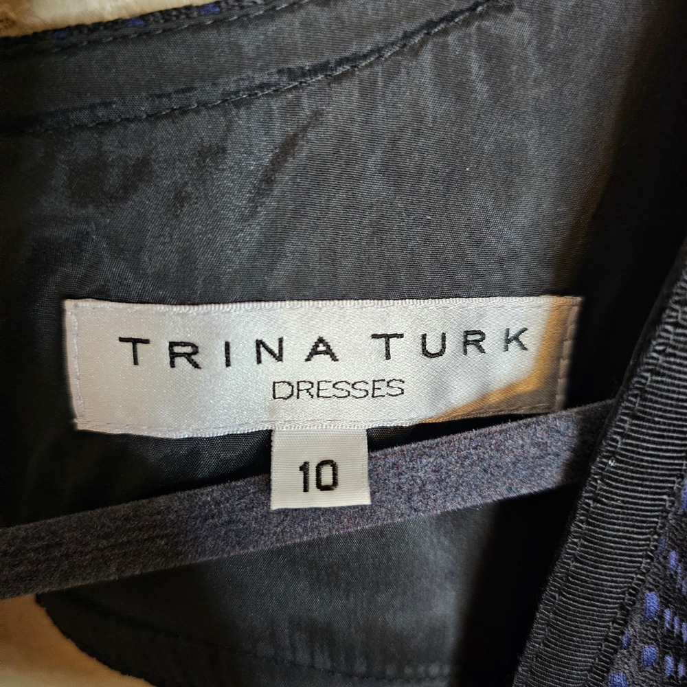 Trina Turk Blue and Black Textured‎ V Neck Fit Flare Dress Size 10 Back cut out - Picture 8 of 12